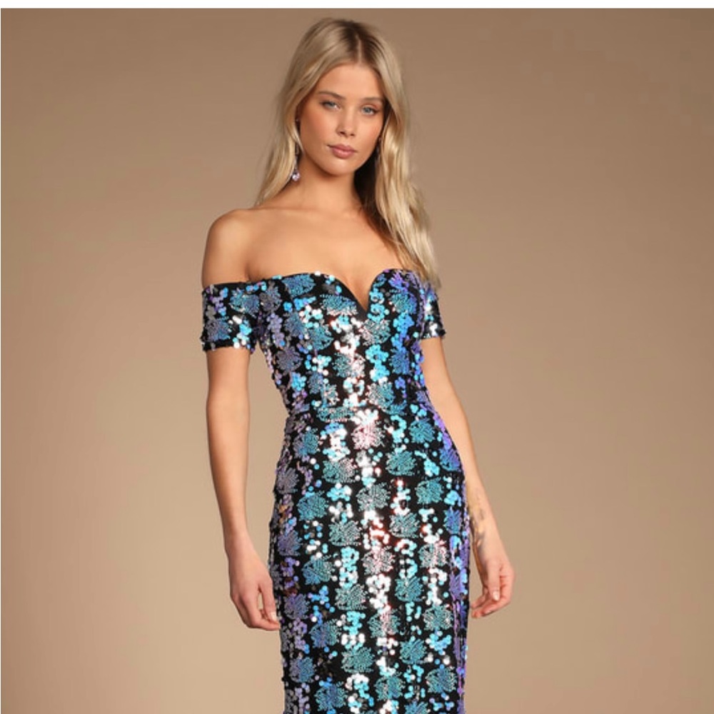 Black Iridescent Sequin and Sparkle Off-the-Shoulder Maxi Dress 🌿 BRAND NEW!